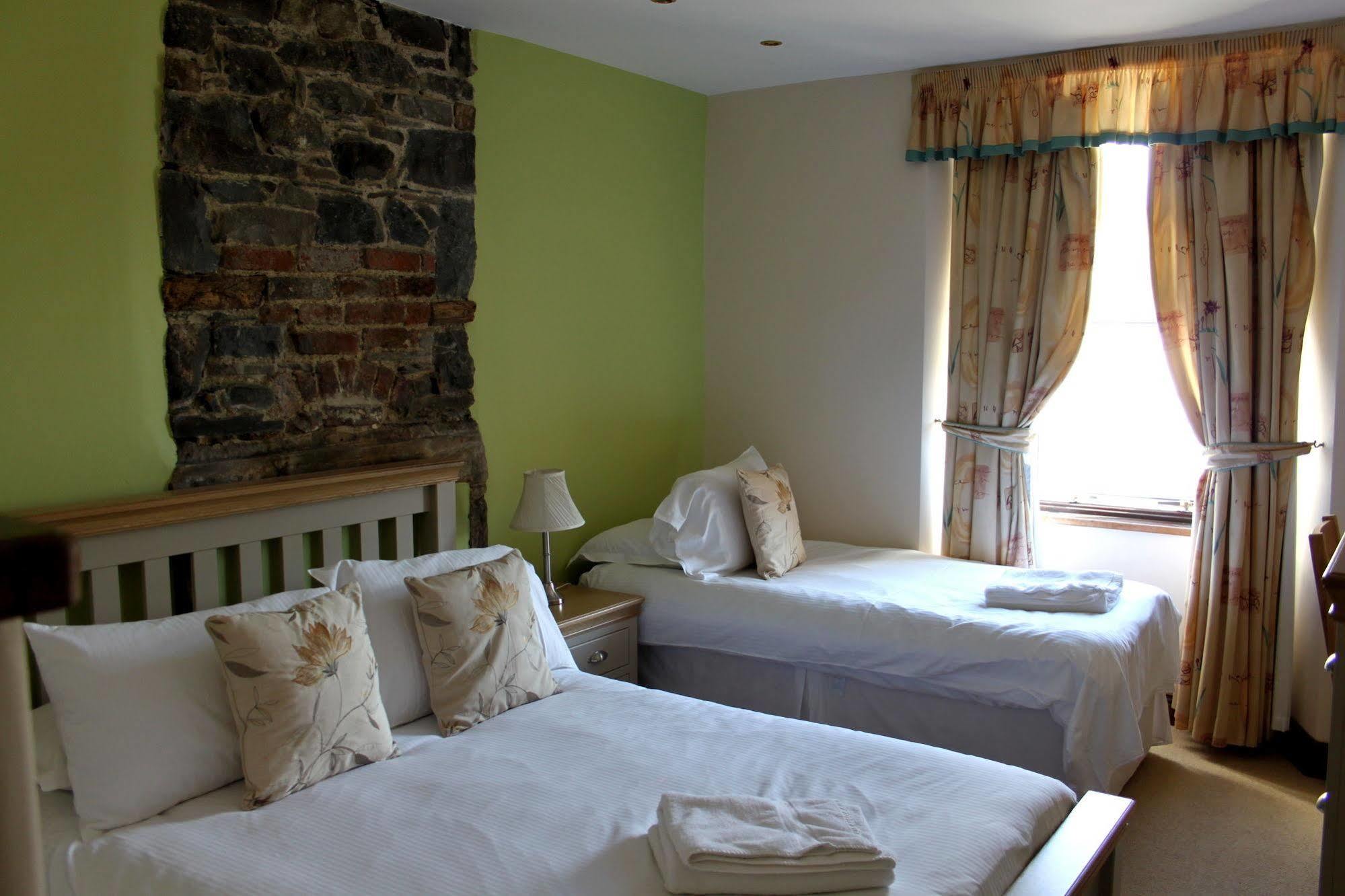 Embleton Spa Hotel & Apartments Exteriör bild
